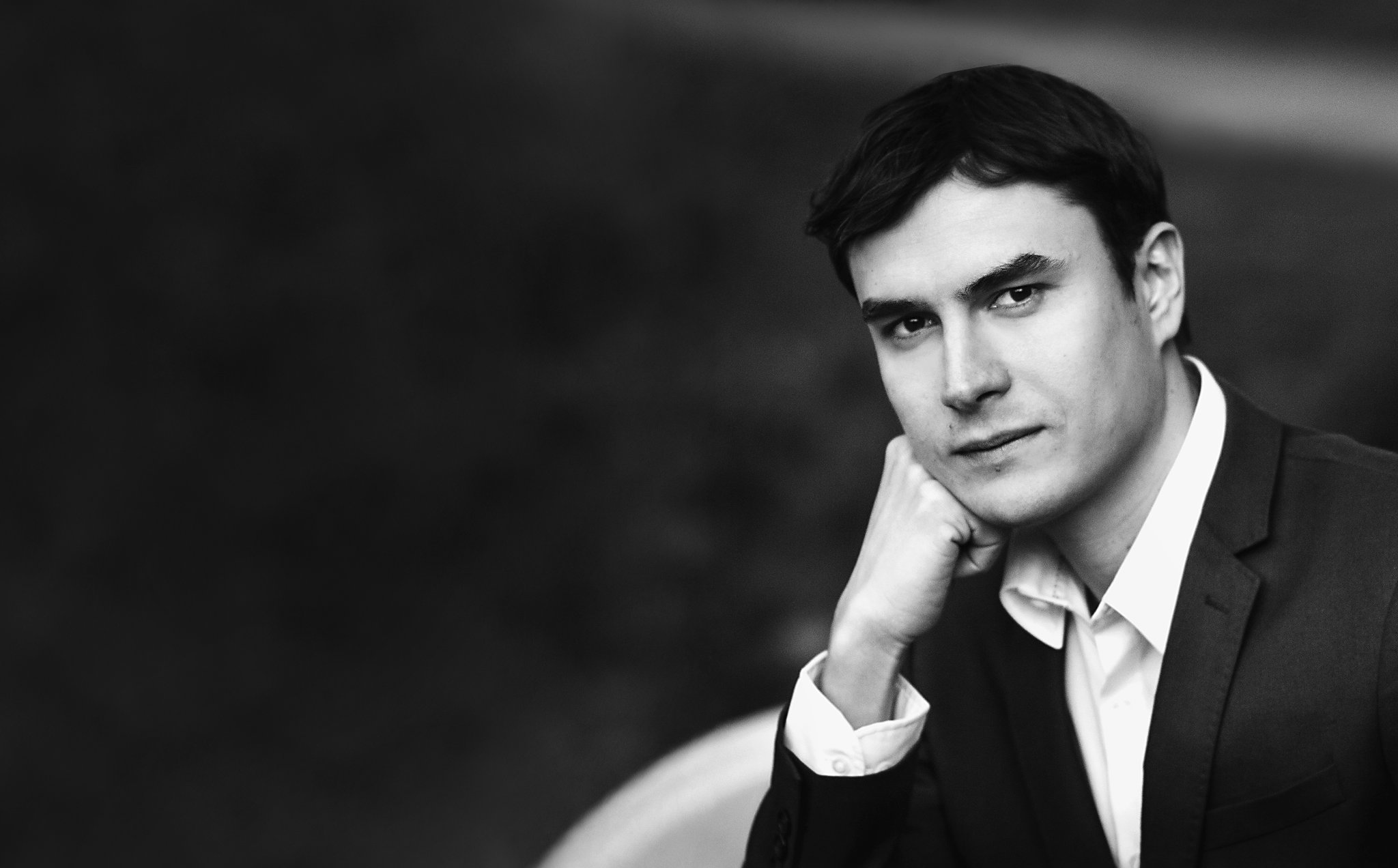 Сергей Шаргунов объясняет, почему «жизненно важна честность» — и почему это неудобно всем.